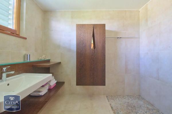 Maison à vendre 6 pièces 258.82m²