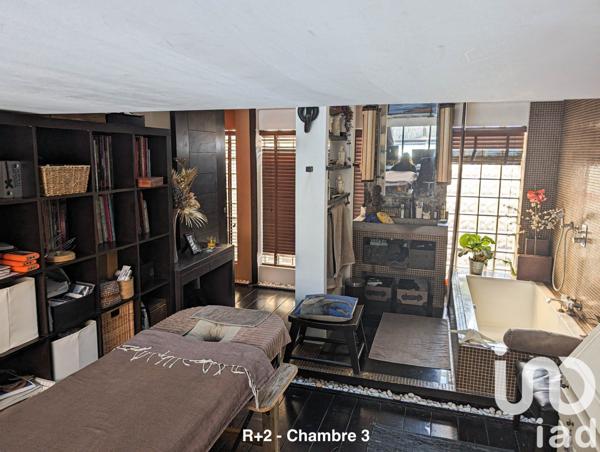 Maison de ville 8 pièces de 191 m² à Suresnes (92150)