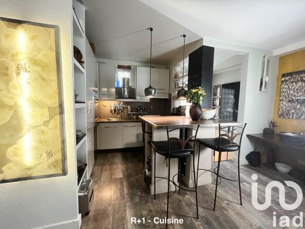 Maison de ville 8 pièces de 191 m² à Suresnes (92150)