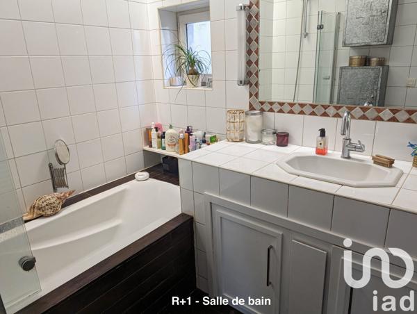 Maison de ville 8 pièces de 191 m² à Suresnes (92150)