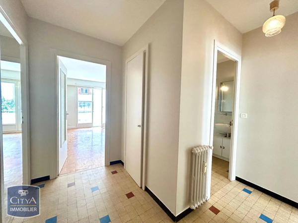 Location appartement 2 pièces de 56m²