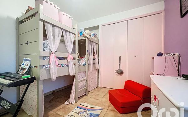 Maison à vendre    4 pièces •  Pia