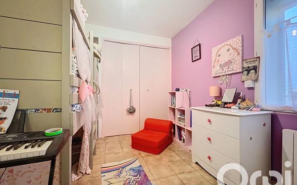 Maison à vendre    4 pièces •  Pia