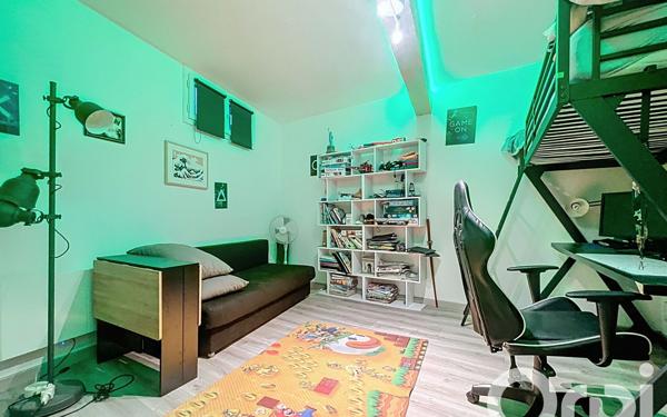 Maison à vendre    4 pièces •  Pia