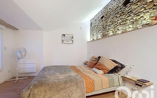 Maison à vendre    4 pièces •  Pia