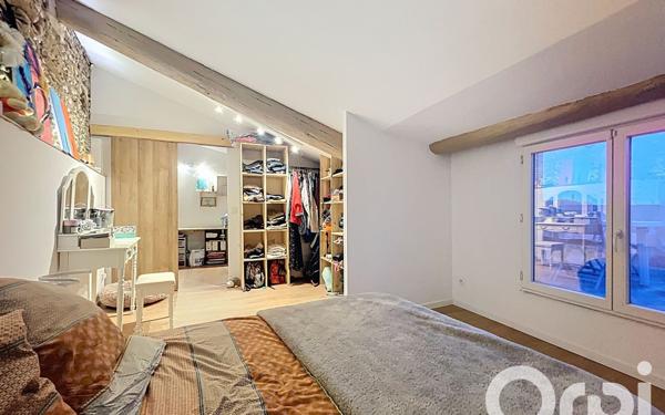 Maison à vendre    4 pièces •  Pia