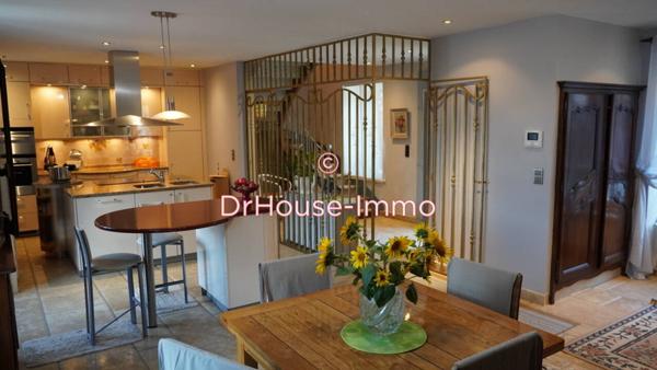 Maison à vendre 9 pièces de 213 m²