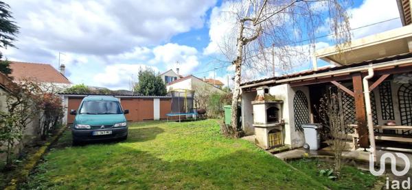 Appartement 2 pièces de 38 m² à Savigny-sur-Orge (91600)