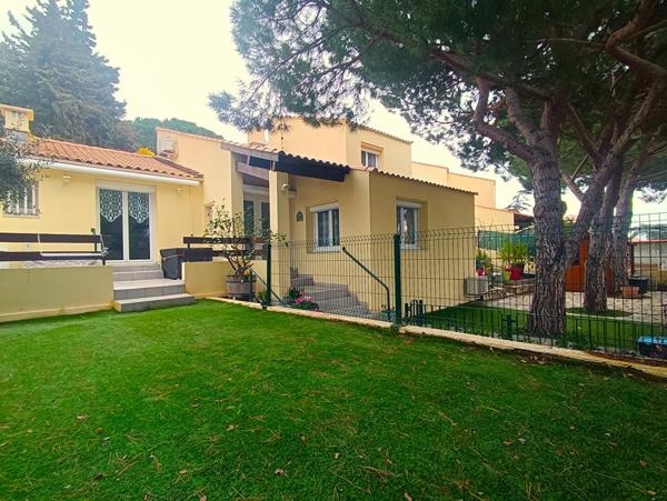 Sete (Corniche) - Maison de 98M² , de type 4, avec garage