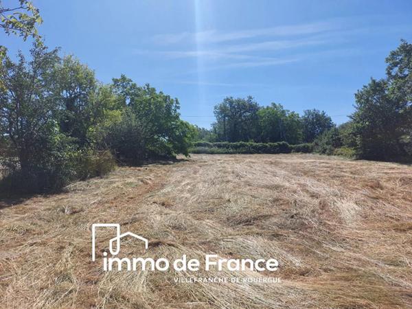 Terrain à vendre à Vailhourles (12200)