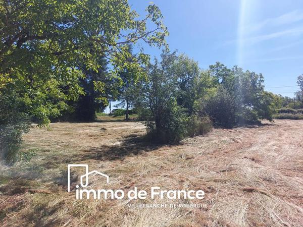 Terrain à vendre à Vailhourles (12200)