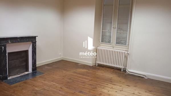 Maison en pierre 116m² avec dépendances et garage , hyper centre de Luçon