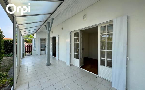 Maison à vendre    3 pièces •  Port-des-Barques