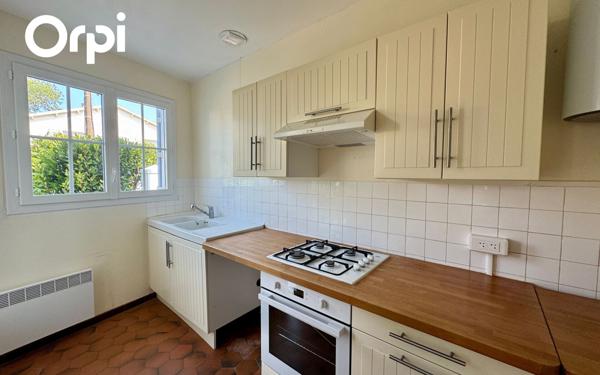 Maison à vendre    3 pièces •  Port-des-Barques