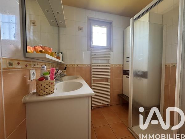 Maison à vendre 4 pièces 82 m² Feurs