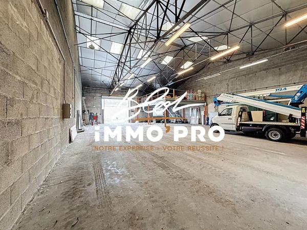 Location Local commercial 2 pièces 455 m2 à Domarin