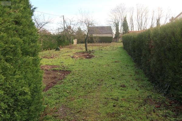 Terrain à Batir à vendre à Naintré dans la Vienne (86530), ref : 86024-TEBA2396 Centre bourg
