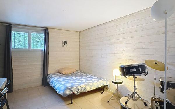 Maison à vendre    6 pièces • 200 m2 Saint-Cyr-sur-Loire