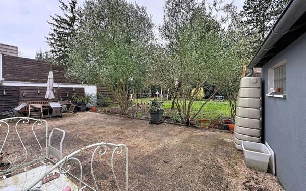 Maison à vendre    6 pièces • 200 m2 Saint-Cyr-sur-Loire