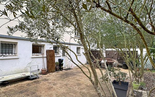 Maison à vendre    6 pièces • 200 m2 Saint-Cyr-sur-Loire