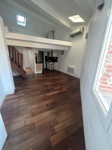 Location                                                      Appartement
                        
                     3 pièces                      40 m2                     à Rivesaltes