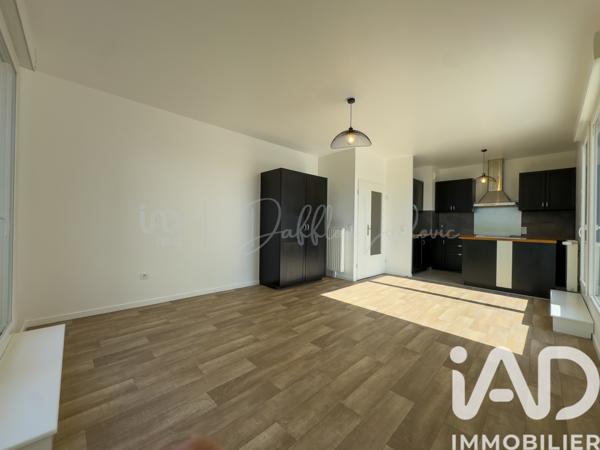 Appartement à vendre 4 pièces 77 m² Carrières-sous-Poissy