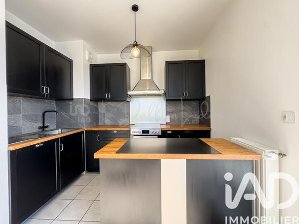 Appartement à vendre 4 pièces 77 m² Carrières-sous-Poissy