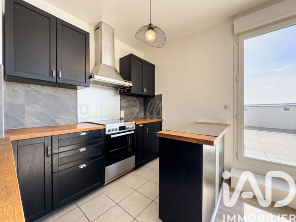 Appartement à vendre 4 pièces 77 m² Carrières-sous-Poissy