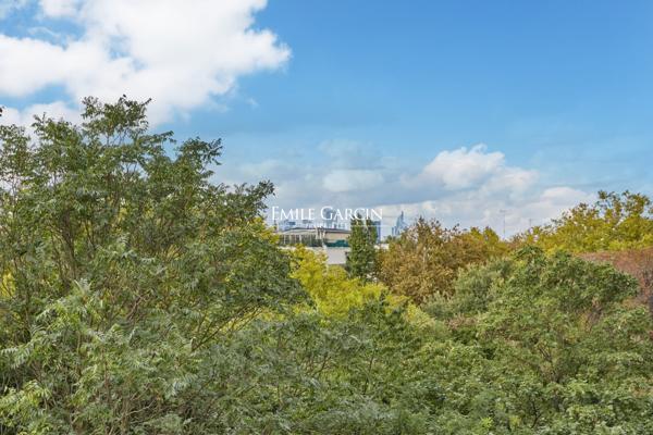 À vendre - Appartement - 127 m² - Paris - 75016 -  Ranelagh/Jasmin - Balcon terrasse et parking