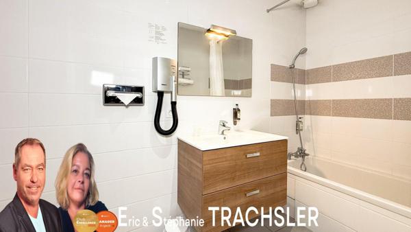 Murs commerciaux Auberge-Hôtel 7 chambres & Restaurant 3 salles à céder – Proche Le Mans