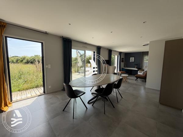 Maison contemporaine - Les plages à vélo