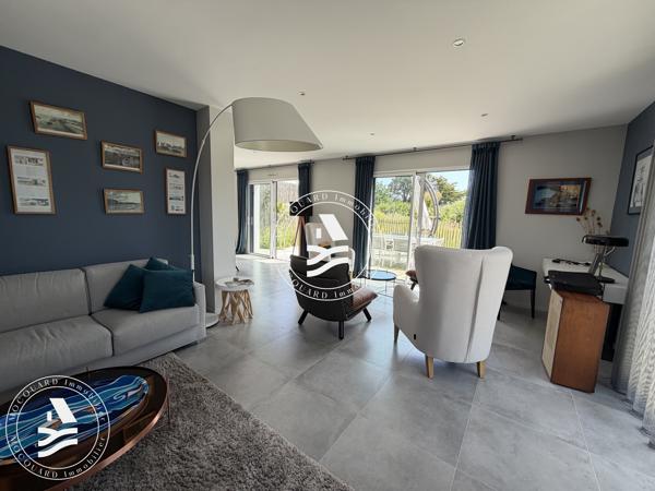 Maison contemporaine - Les plages à vélo
