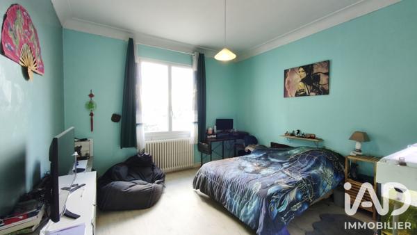 Maison à vendre 7 pièces 238 m² Craponne-sur-Arzon