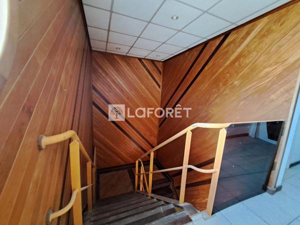 Location bureau Baie-Mahault - 292 m² - 4 964 € / mois