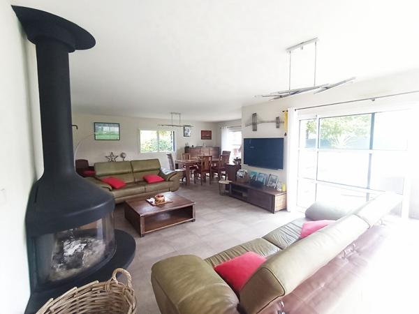 MAISON T. 7 LOCMARIAQUER 146 m2 SUR UN TERRAIN DE 1477M² CONSTRUCTIBLE , Locmariaquer
