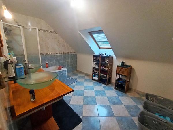 MAISON T. 7 LOCMARIAQUER 146 m2 SUR UN TERRAIN DE 1477M² CONSTRUCTIBLE , Locmariaquer
