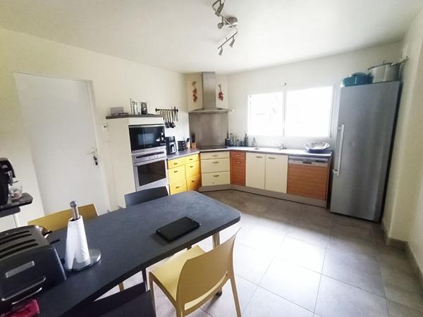 MAISON T. 7 LOCMARIAQUER 146 m2 SUR UN TERRAIN DE 1477M² CONSTRUCTIBLE , Locmariaquer