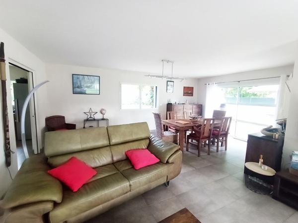 MAISON T. 7 LOCMARIAQUER 146 m2 SUR UN TERRAIN DE 1477M² CONSTRUCTIBLE , Locmariaquer