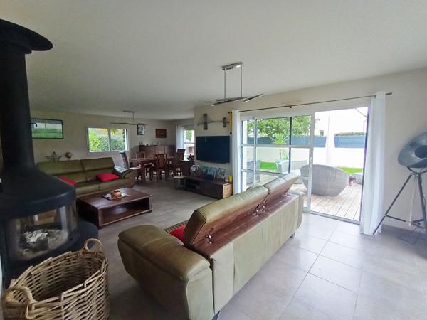 MAISON T. 7 LOCMARIAQUER 146 m2 SUR UN TERRAIN DE 1477M² CONSTRUCTIBLE , Locmariaquer