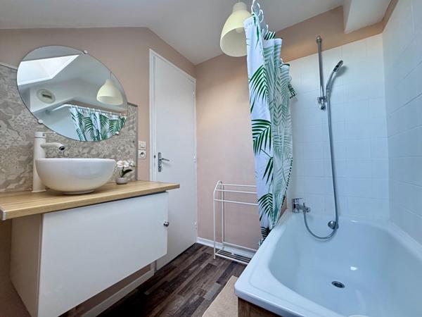 Charmant studio meublé à louer à Saint-Thomas, Reims