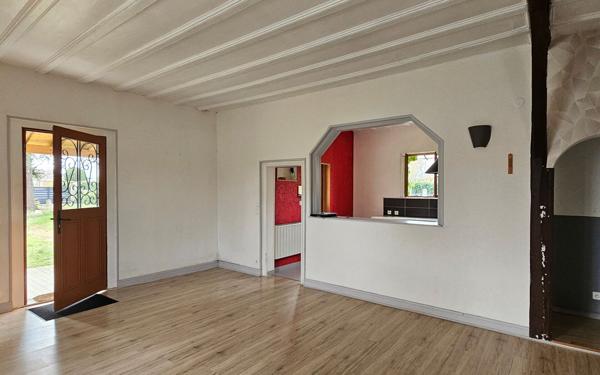 Maison à louer    4 pièces •  Richelieu