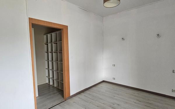 Maison à louer    4 pièces •  Richelieu