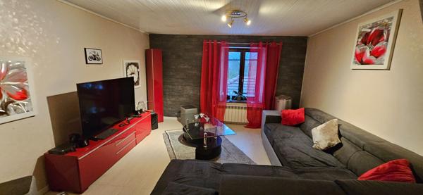 Charmante Maison Dauphinoise de 127m²  - Cadre verdoyant, calme et sans vis à vis