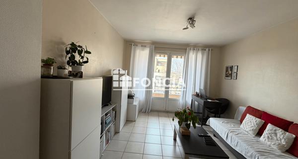 Location Appartement 2 pièces 35.72 m² - Vénissieux 69200