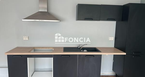 Location Appartement 5 pièces 84.96 m² - Lille 59000