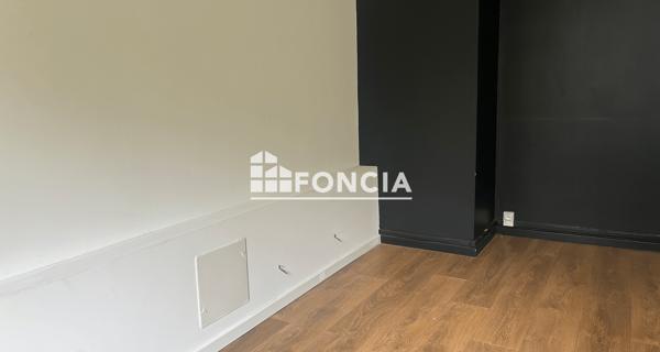 Location Appartement 5 pièces 84.96 m² - Lille 59000