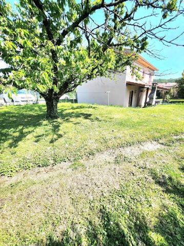 MAISON TRADITIONNELLE DE 1975 CADRE IDEAL SUR GIVORS