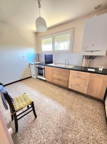 MAISON TRADITIONNELLE DE 1975 CADRE IDEAL SUR GIVORS