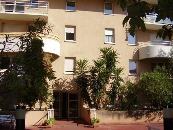 Appartement t1 bis avec parking sous sol