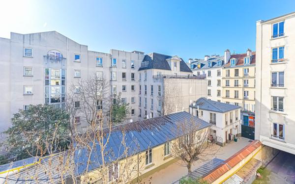 Appartement à vendre    3 pièces • 70,10 m2 Paris 11